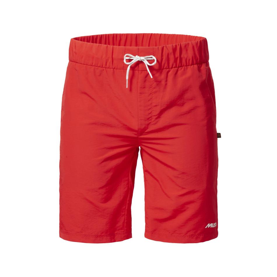 product/m/u/musto-82459-169-true-red-1.jpg