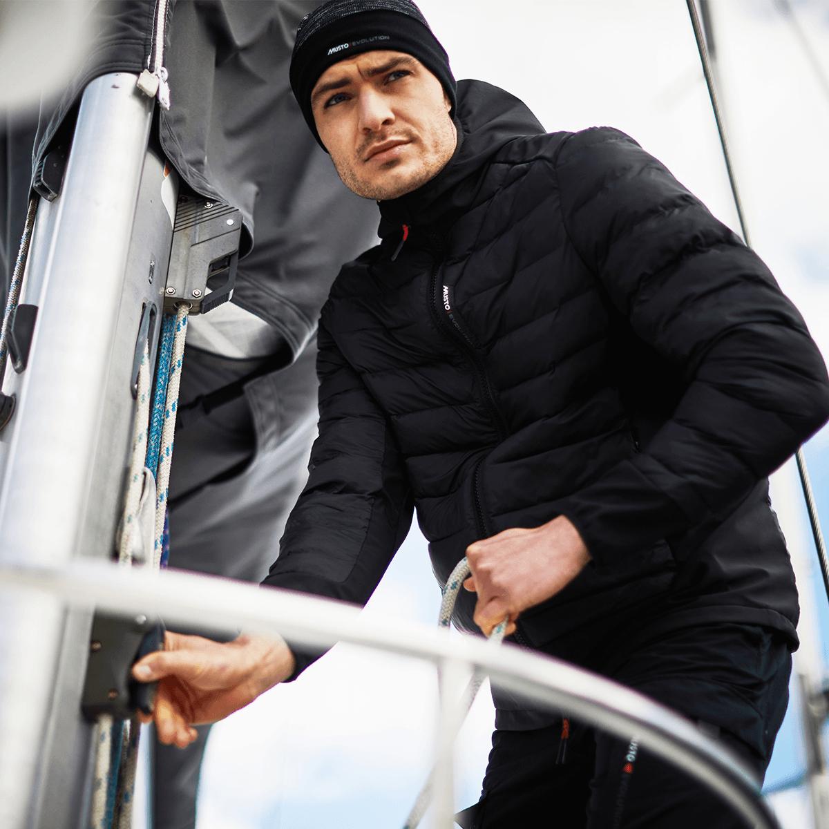 product/m/u/musto_82337-990_black_3.jpg