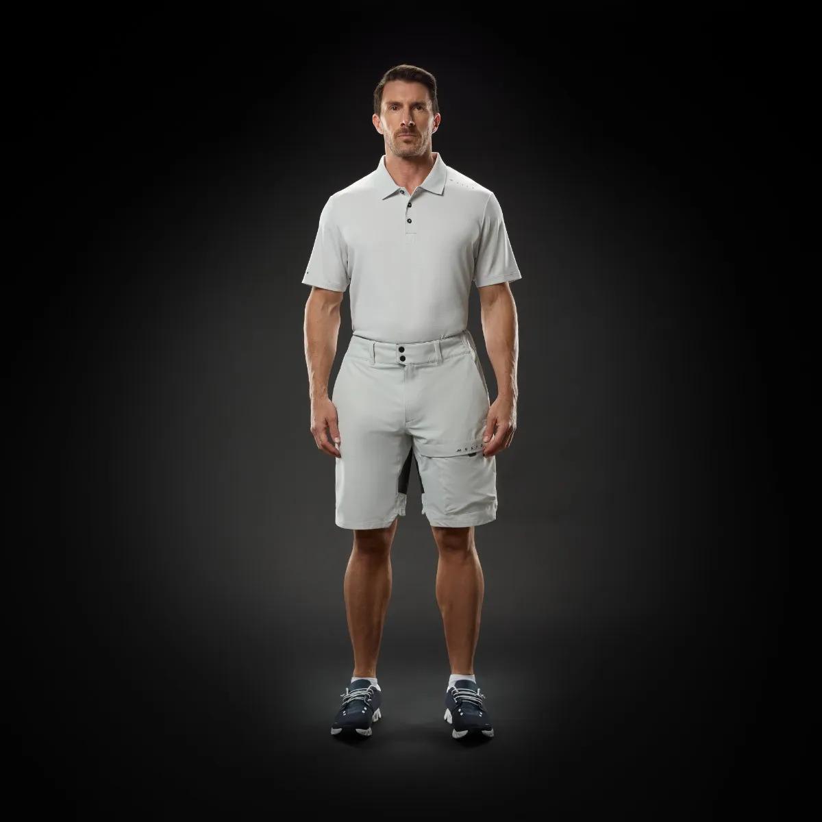 product/m/u/musto_82421-813_platinum_5.jpg
