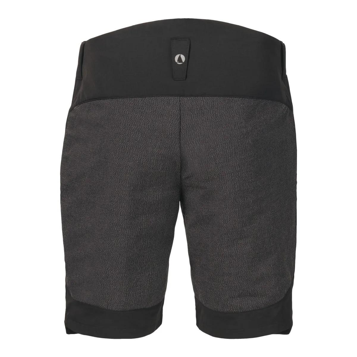 product/m/u/musto_82421-990_black_2.jpg