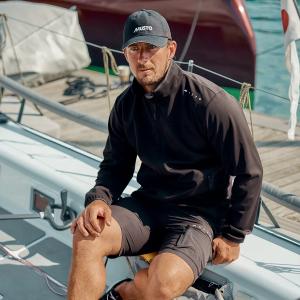 product/m/u/musto_82423-598_truenavy_5.jpg